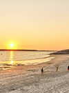 Coucher de soleil sur la plage de Saint-Colomban à Carnac