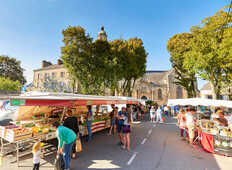 Mercati estivi nella baia di Quiberon
