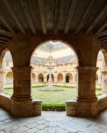 Cloître