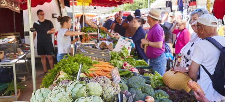 Marché d'été à Penthièvre Marché d'été à Penthièvre