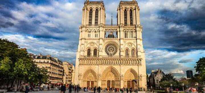 Conférence : Notre-Dame de Paris, des bâtisseurs aux restaurateurs