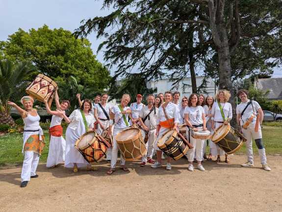Carnac Latino Festival samedi 13 juin Batukada Samambaia Repercussion