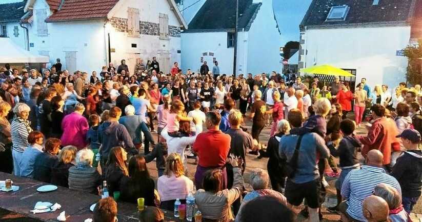 Le grand Fest noz de Kermorvan atao-Quiberon-Morbihan-Bretagne Sud