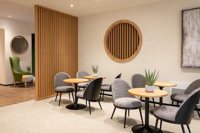 BEST WESTERN AURAY LE LOCH