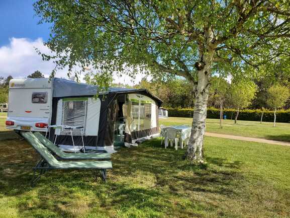 Belz Camping Naturiste CNBS la Pinède Emplacement