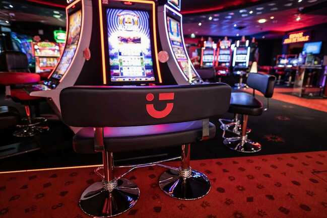 machines-casino-circus-carnac
