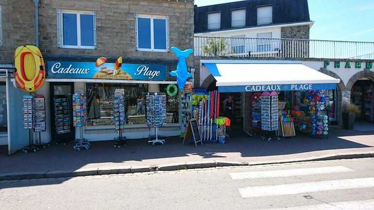 cadeaux-plage-la-trinite-sur-mer-morbihan-bretagne-sud