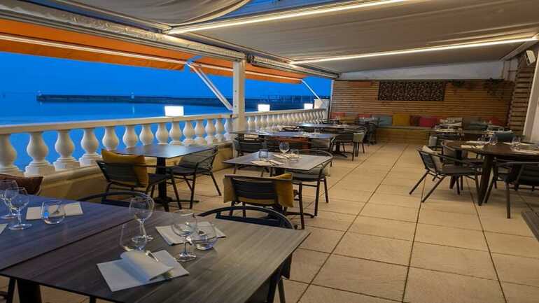 LVA---photo-terrasse-intérieur 1