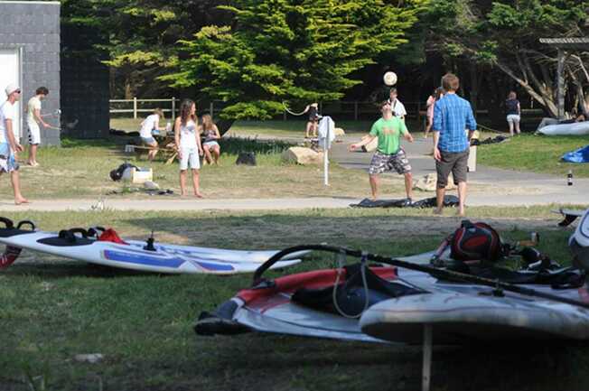 Nombreuses activités nautiques sur place