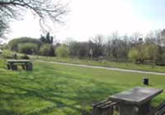AIRE DE CAMPING CAR DE PONT DOUAR