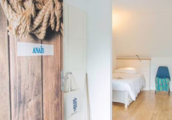 Gîte La Petite Presquile - Entrée chambre Anaïs
