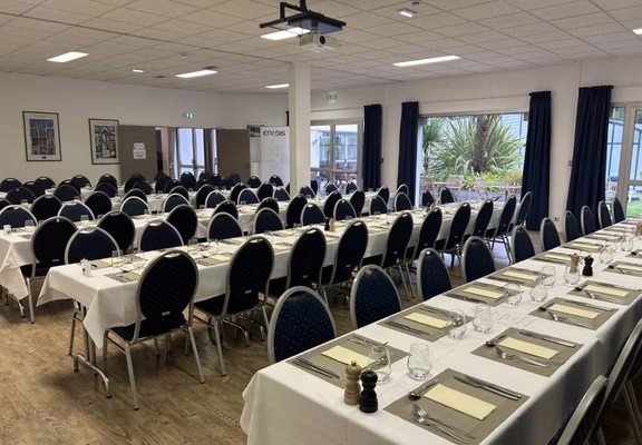 restaurant-groupe-90-pers